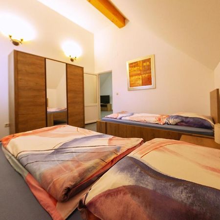 Zur Krone - Ferienhaus 3 Widdershausen Luaran gambar